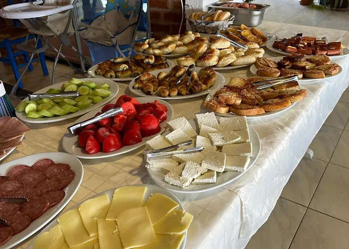 호텔 Family Teos 2*