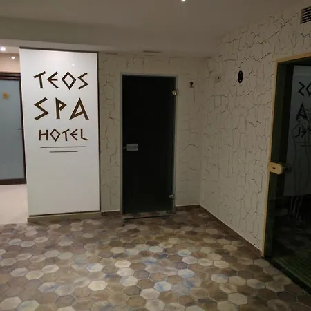 Отель Family Teos 2*